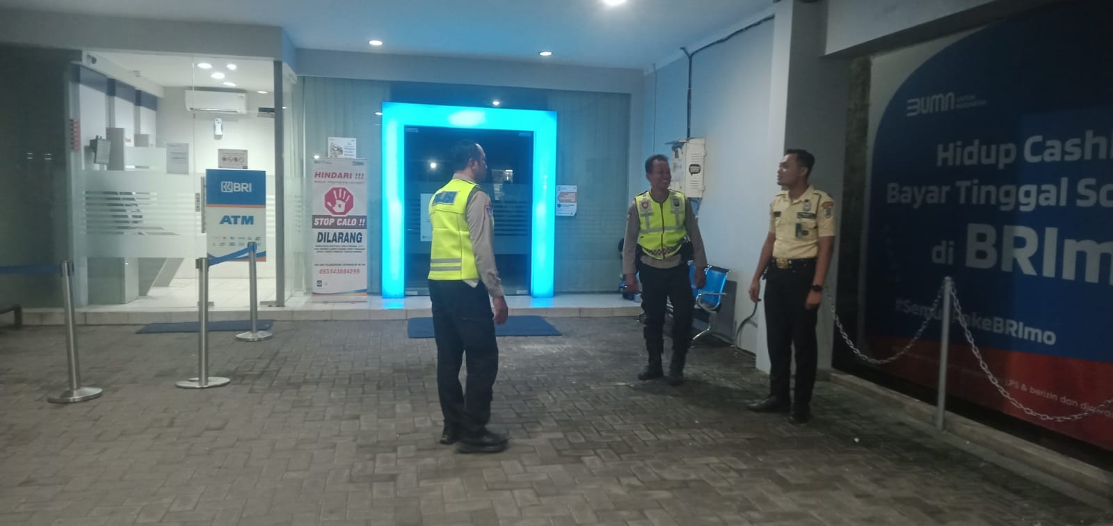Cegah Tindak Kejahatan di ATM Patroli Polsek Kertosono Berikan Himbauan Kamtibmas