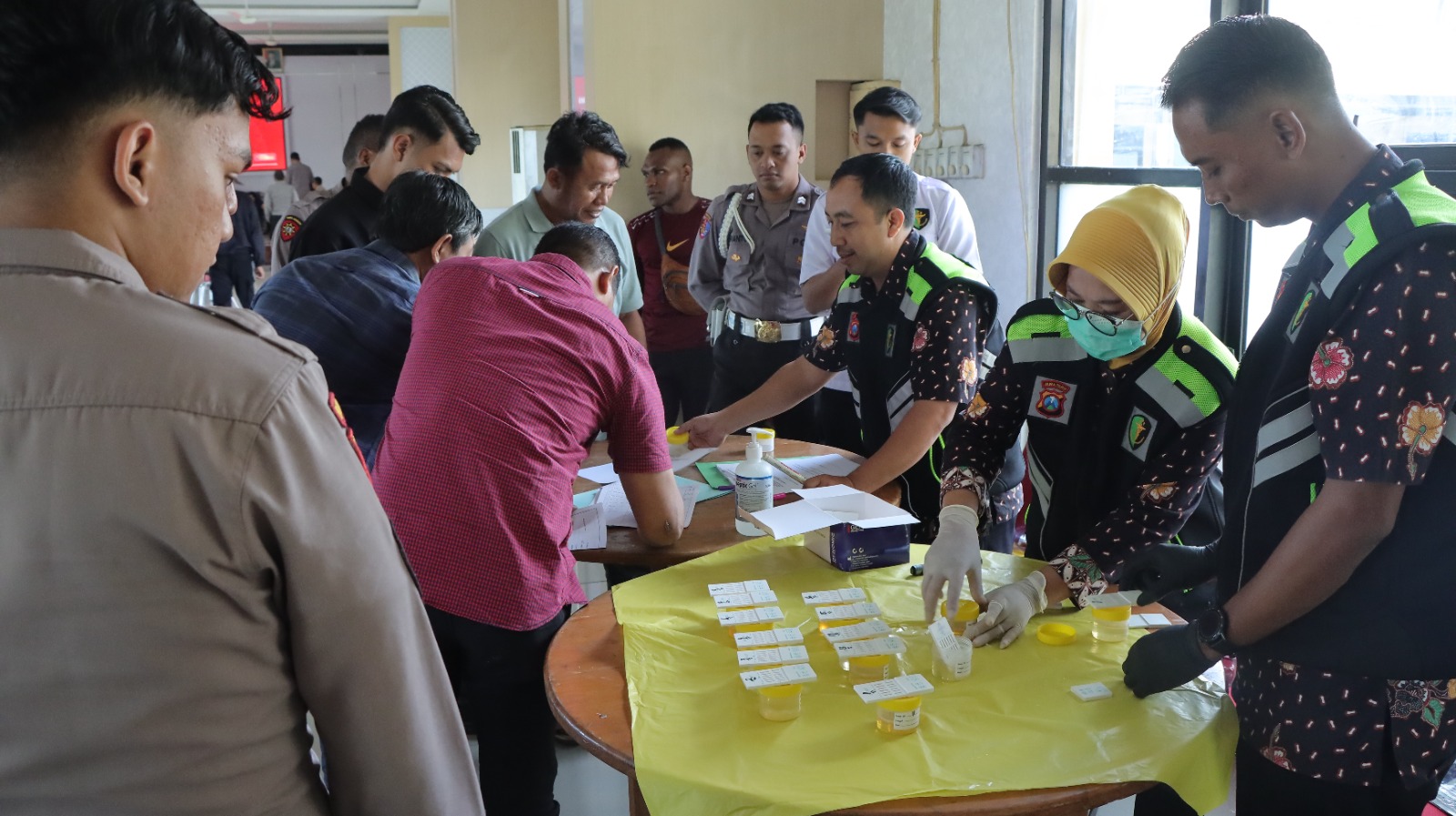 Cegah Penyalahgunaan Narkoba, Polres Nganjuk Gelar Tes Urin Mendadak