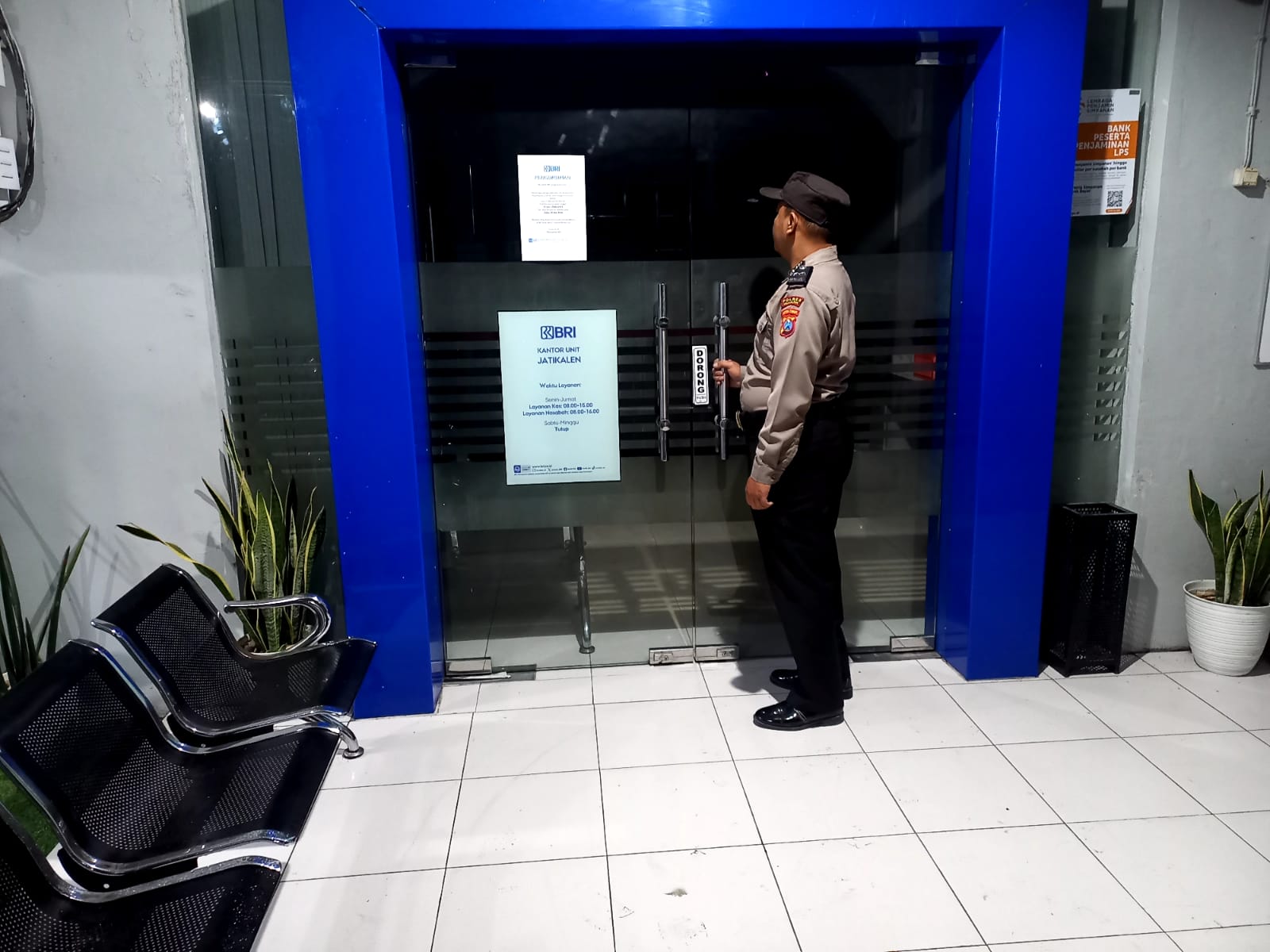 Polisi Polsek Jatikalen Gencar Patroli Perbankan Sasaran utama di Mesin ATM