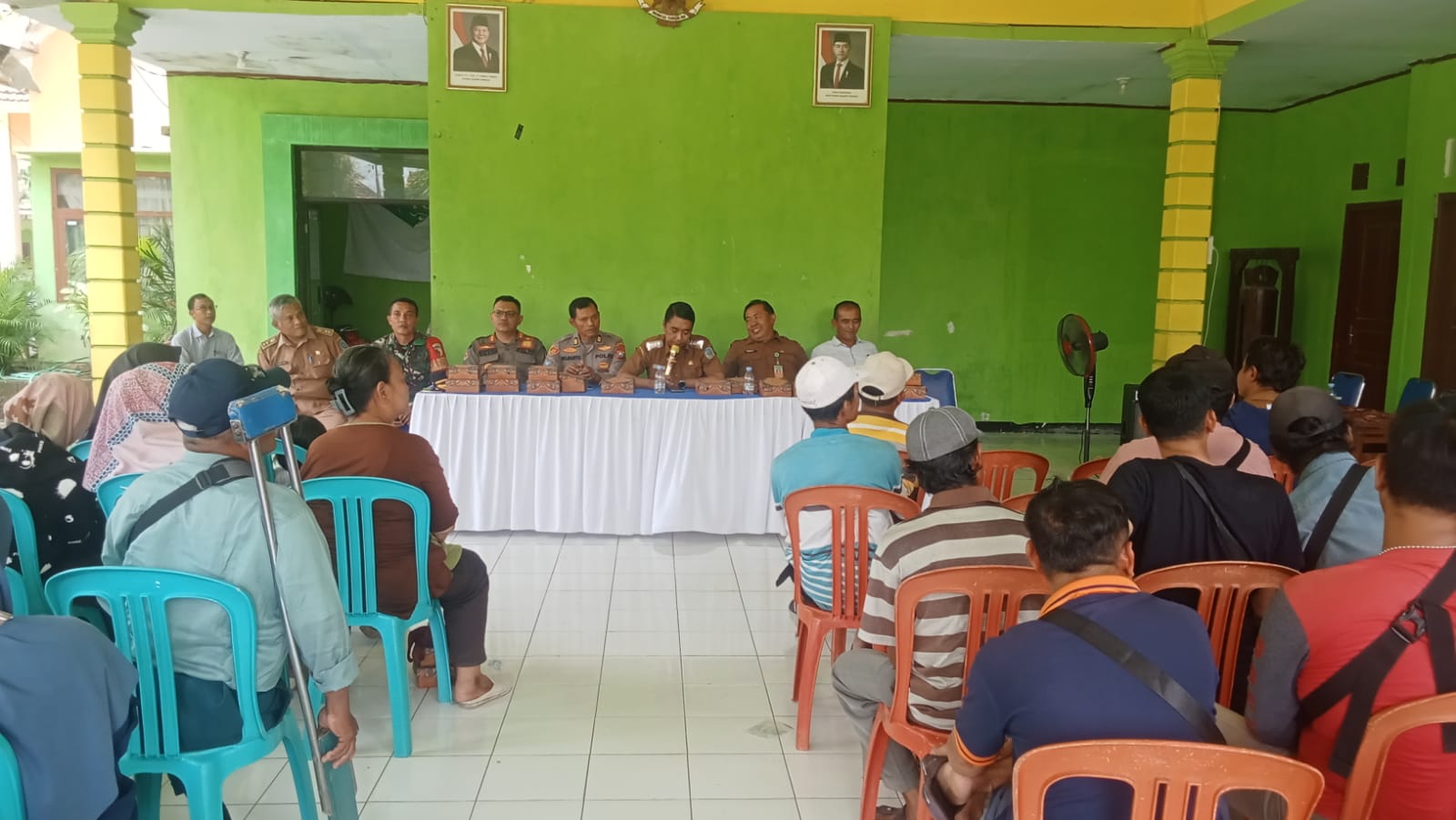 Kanit Reskrim Polsek Nganjuk Kota Hadiri Rakor Relokasi PKL Lapangan Kartoharjo Bersama Forpimcam