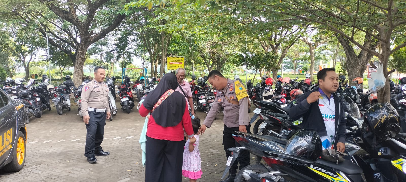 Regu Siaga Polsek Nganjuk Kota Laksanakan Patroli Rutin di Taman Pandan Wilis, Antisipasi Curat dan Curanmor
