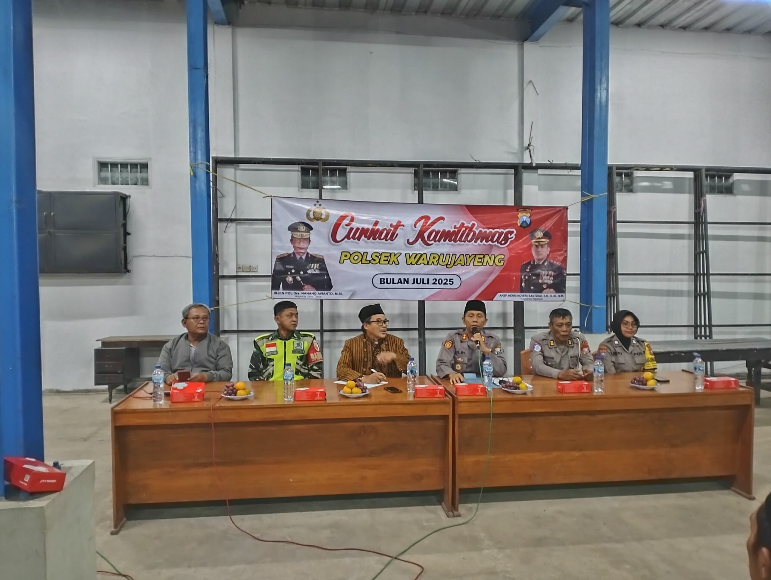 Tampung Informasi Masyarakat, Kapolsek Warujayeng Gelar Curhat Kamtibmas di Ngadirejo