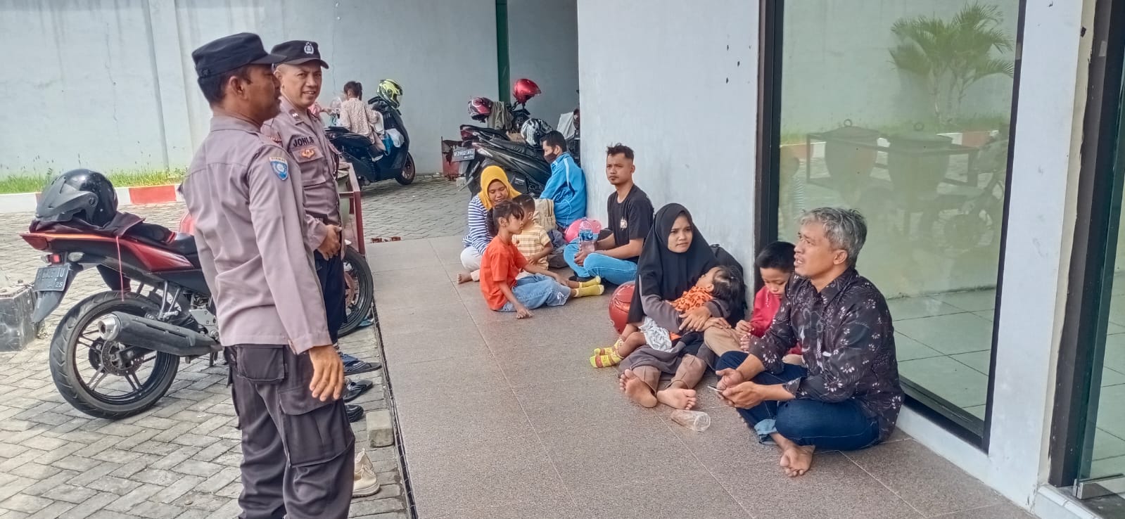 Liburan Anak Sekolah, Polsek Jatikalen Intensifkan Patroli Dialogis di SPBU