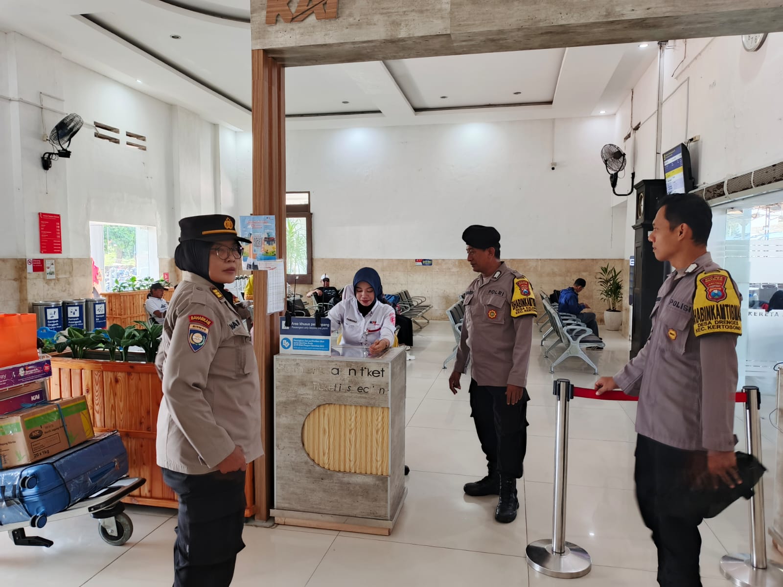 Polsek Kertosono Gelar Patroli Obyek Vital di Stasiun Kereta Api Kertosono
