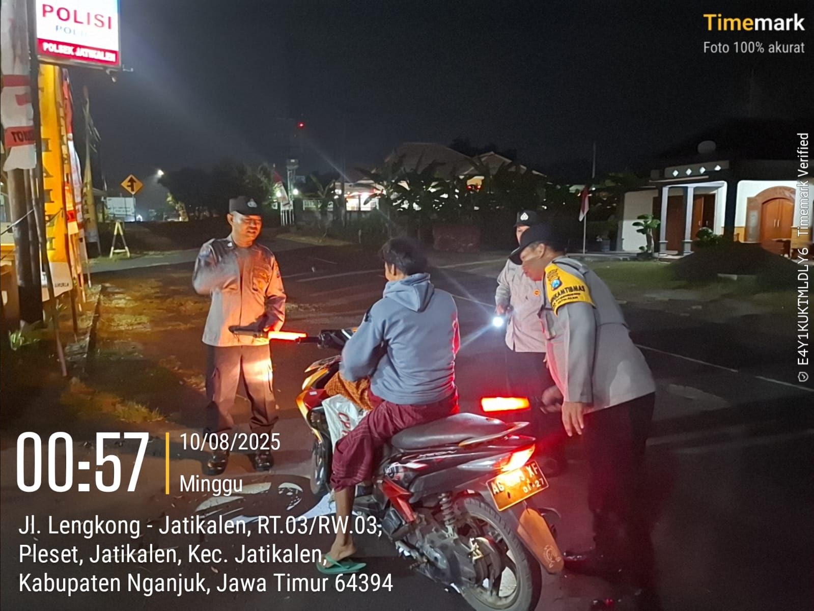 Cegah Gesekan Antar Perguruan Silat, Polsek Jatikalen Laksanakan Operasi Sreg