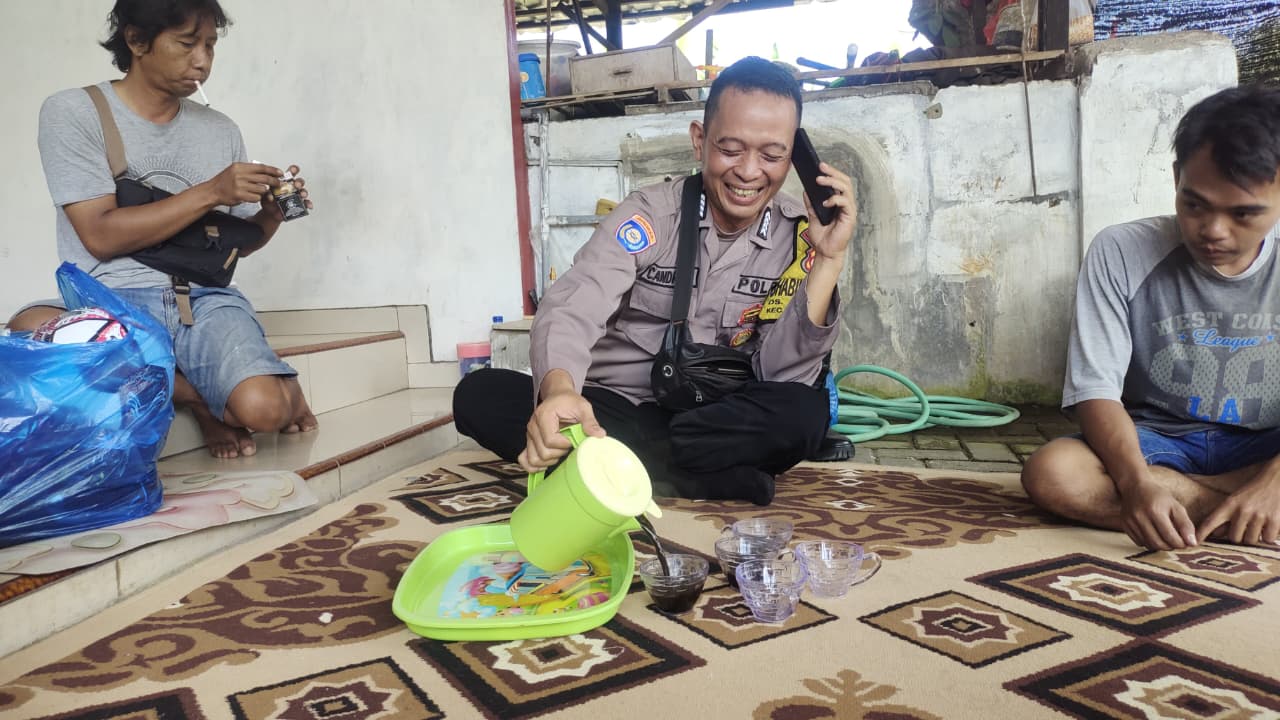 Gelar Kopling, Bhabinkamtibmas Getas Ajak Warga Jaga Kamtibmas
