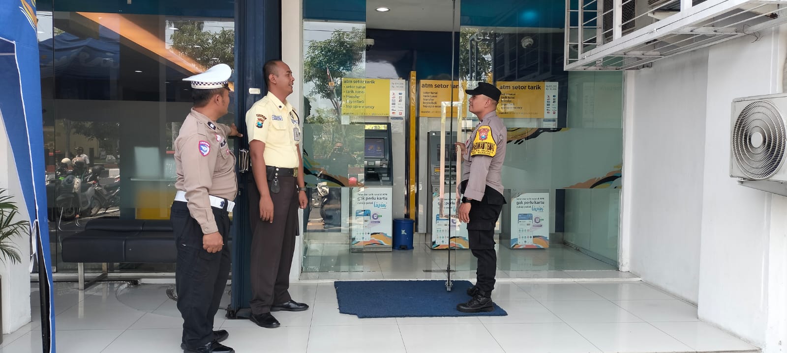 Polsek Nganjuk Kota Intensifkan Patroli Perbankan Antisipasi Aksi Kriminalitas Saat Akhir Pekan
