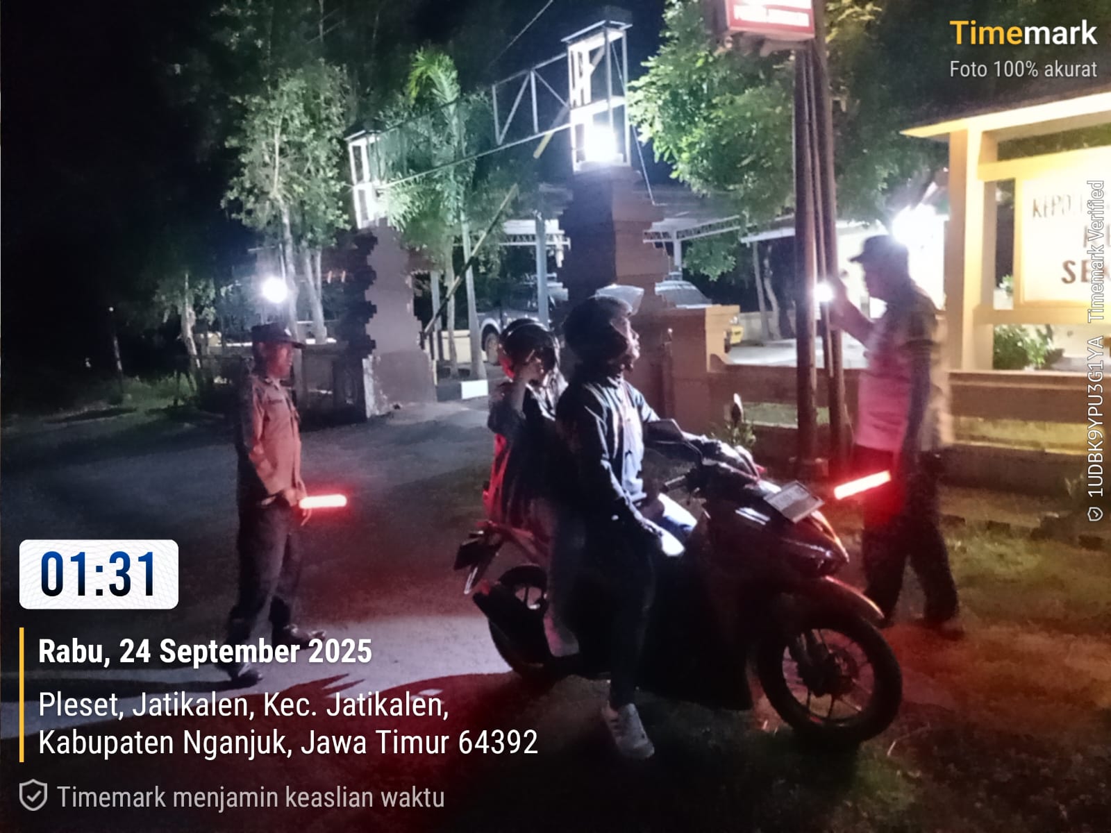 Cegah Gesekan Antar Perguruan Silat, Polsek Jatikalen Laksanakan Operasi Sreg di depan mapolsek