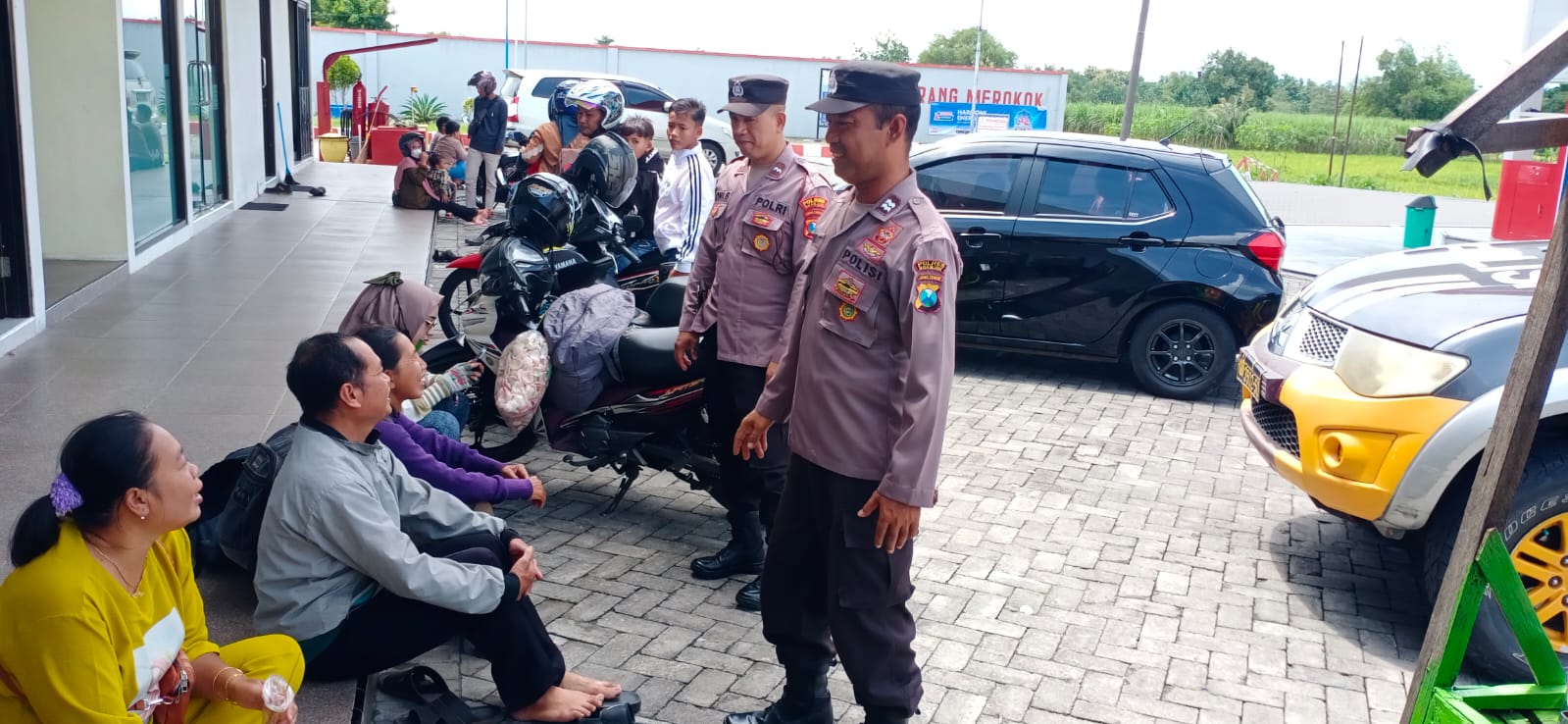 Menjelang Musim Kemarau, Polsek Jatikalen Intensifkan Patroli Dialogis di SPBU