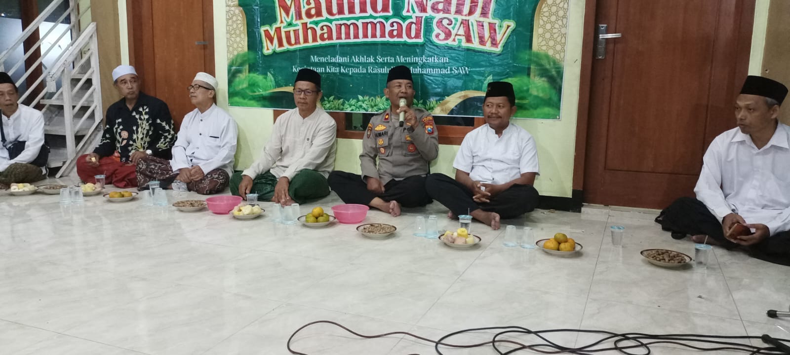 Kapolsek Nganjuk Kota Hadiri Peringatan Maulid Nabi Muhammad S.A.W di Mushola Baitul Munir Ringinanom