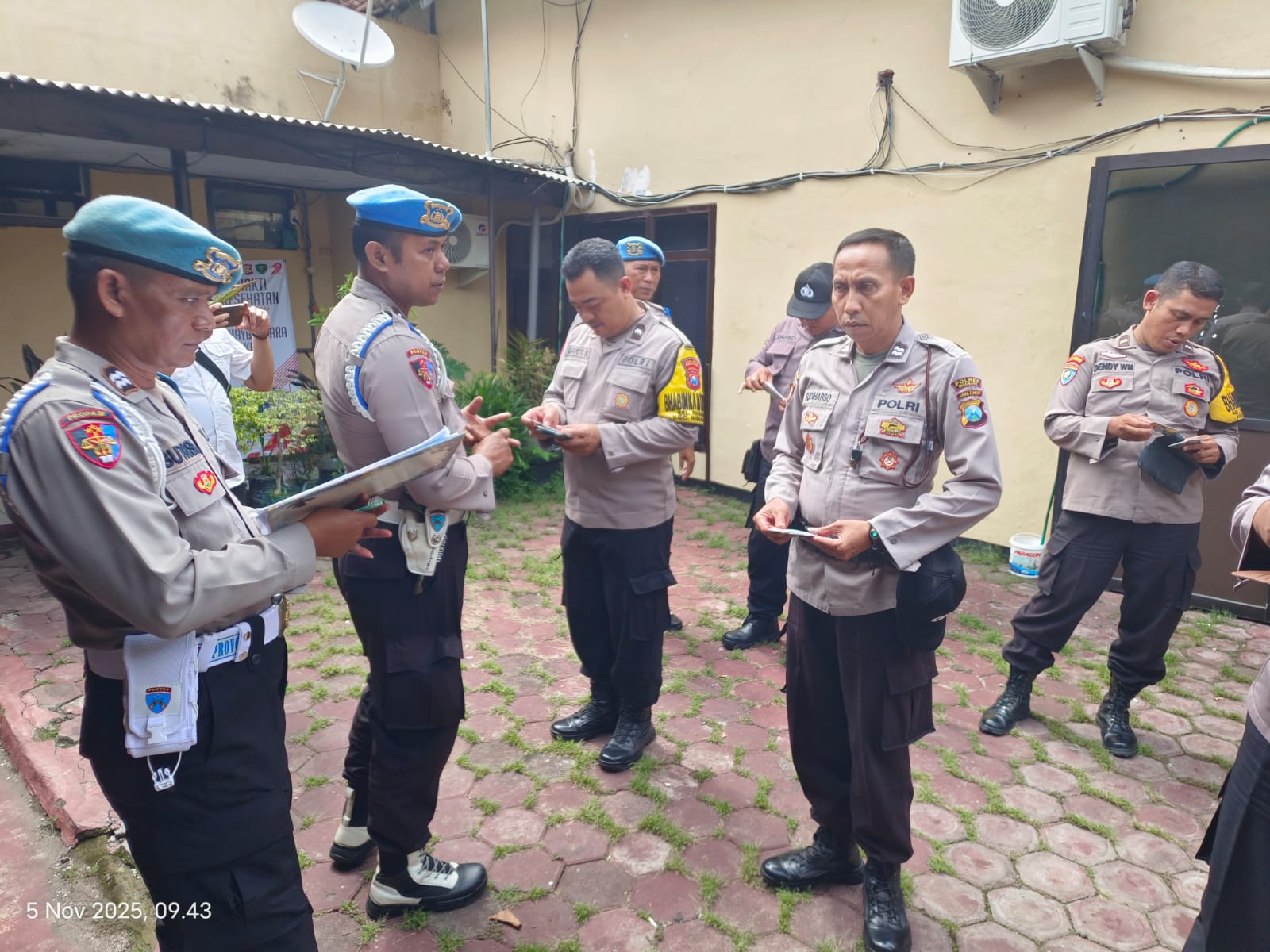 Sipropam Polres Nganjuk Gelar Giat Mitigasi Pelanggaran, Tekankan Pencegahan Disiplin dan Kode Etik Anggota Polri