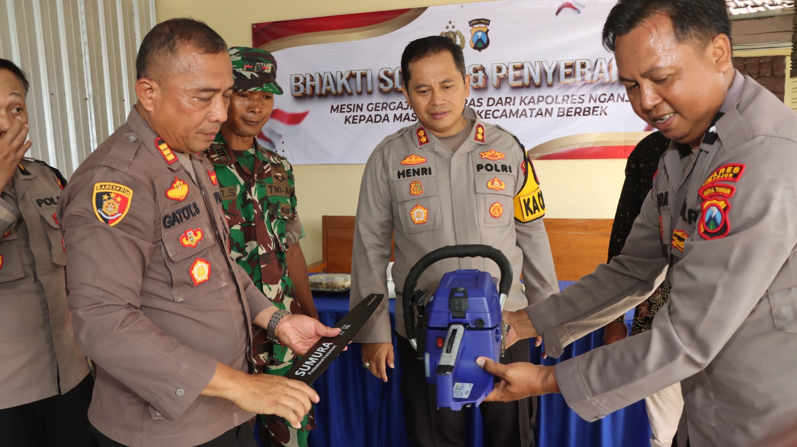 Kapolres Nganjuk Gelar Silaturahmi Kamtibmas di Polsek Berbek, Bahas Antisipasi Bencana dan Penguatan Keamanan Lingkungan