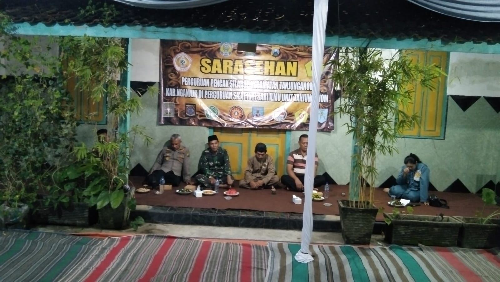 Kapolsek Warujayeng Hadiri Pertemuan Rutin dan Silaturahmi Perguruan Silat se-Kecamatan Tanjunganom