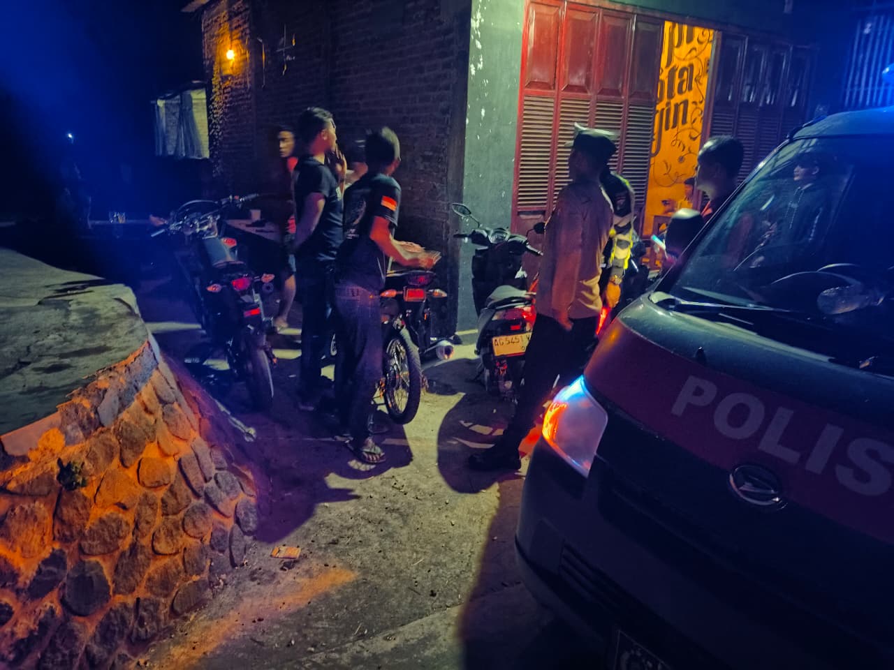 Polsek Warujayeng Intensifkan Patroli Malam dan Razia Pengguna Jalan