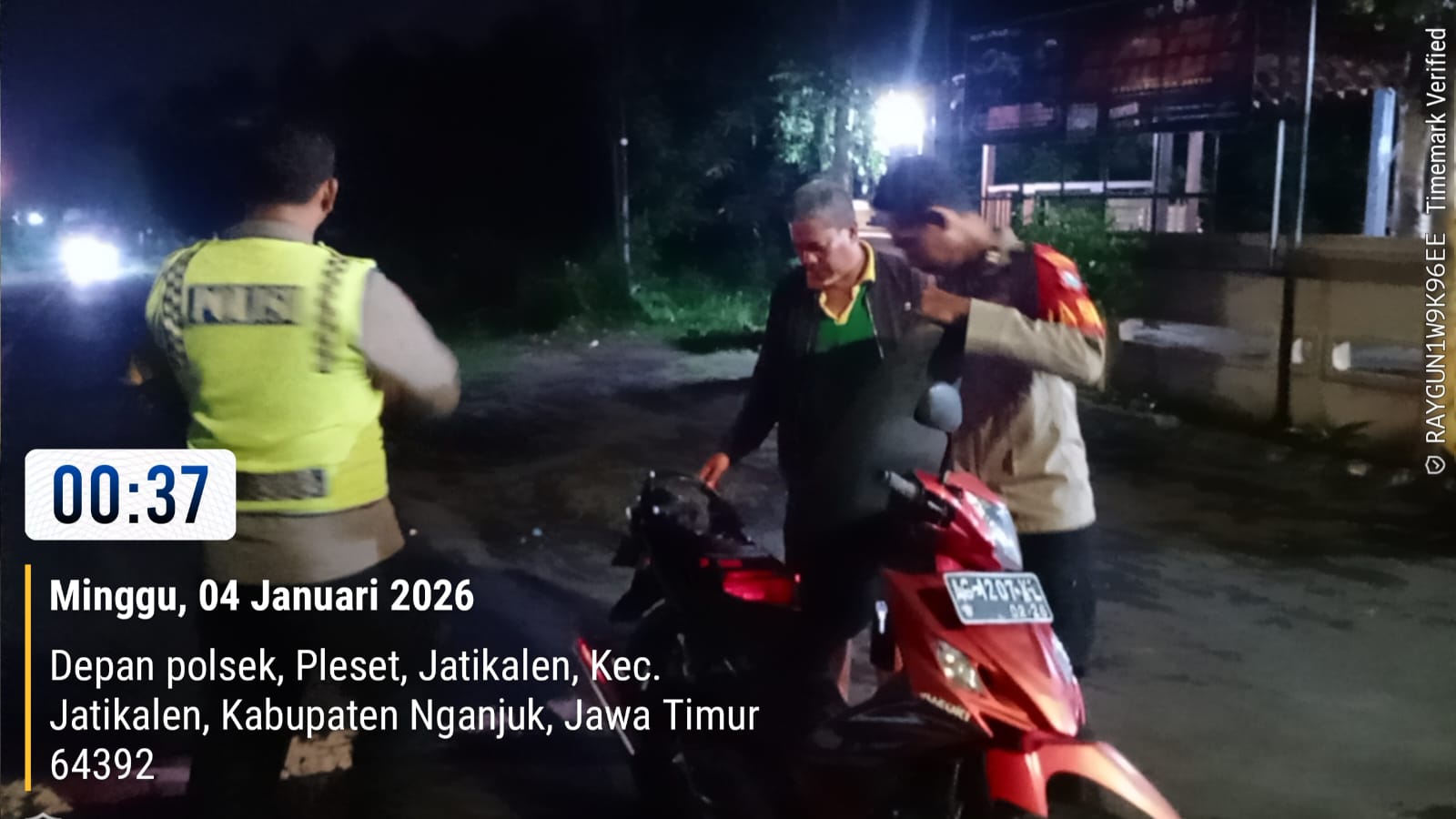 ‎Antisipasi Cegah Gesekan Antar Perguruan Silat, Sajam, handak Polsek Jatikalen Laksanakan Operasi Sreg di depan mapolsek