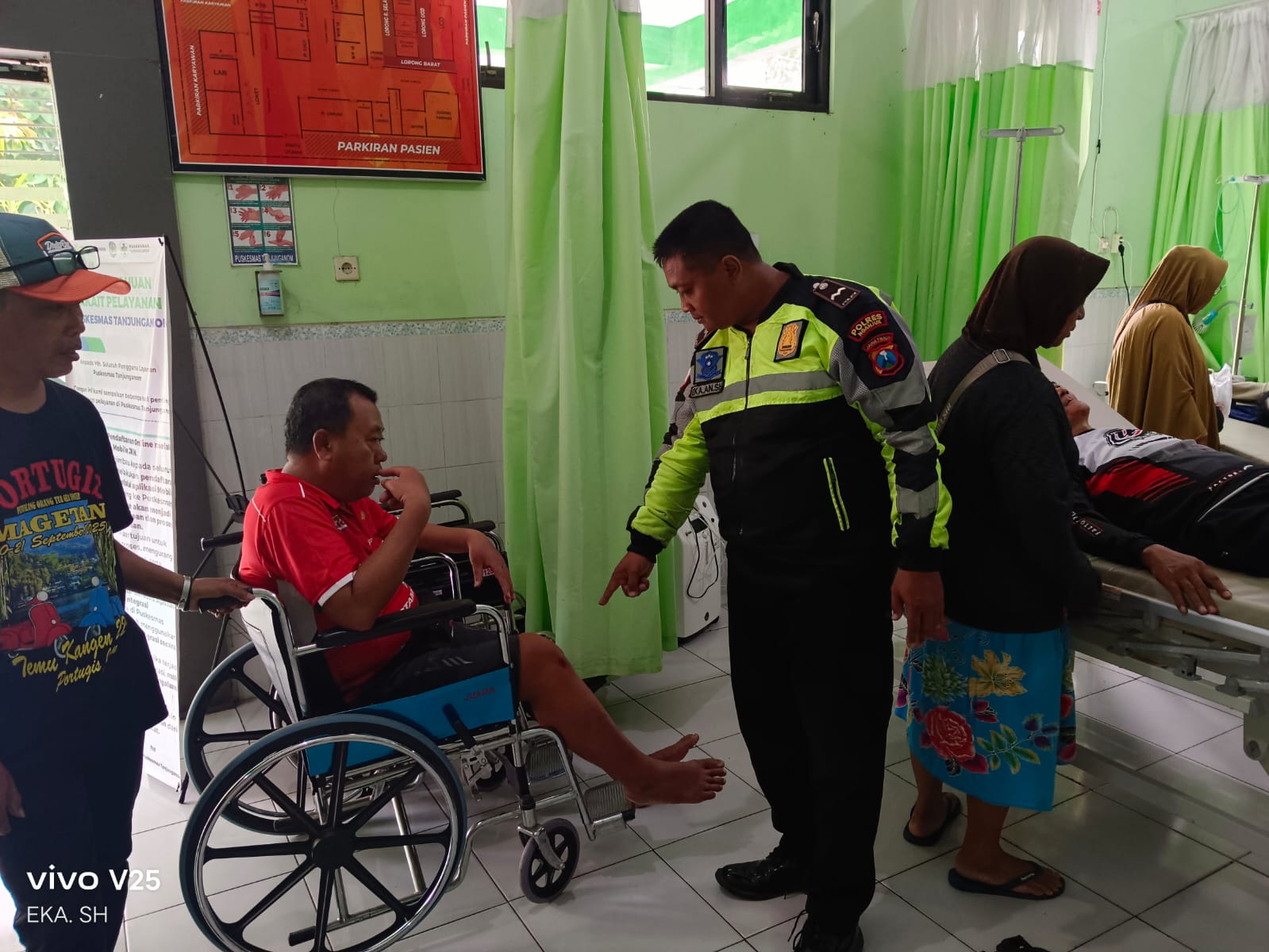 Tekan Angka Kecelakaan, Kapolsek Warujayeng Himbau Masyarakat Lebih Berhati-hati Saat Berkendara