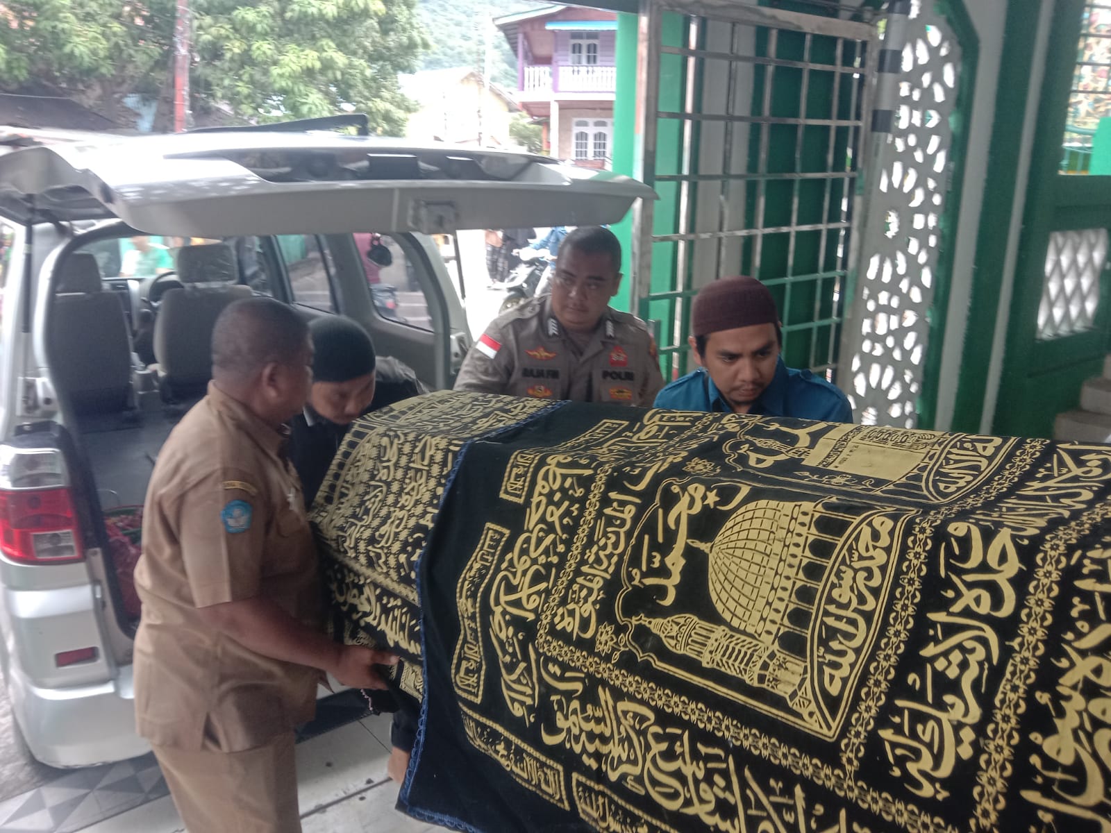 Mengantar Hingga Akhir Hayat: Kisah Pengabdian Aipda Raja Faisal di Perbatasan NKRI