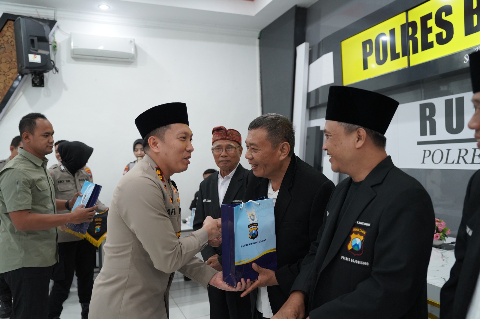 Kapolres Bojonegoro Ajak Dai dan Pendeta Kamtibmas Jaga Kerukunan dan Keharmonisan