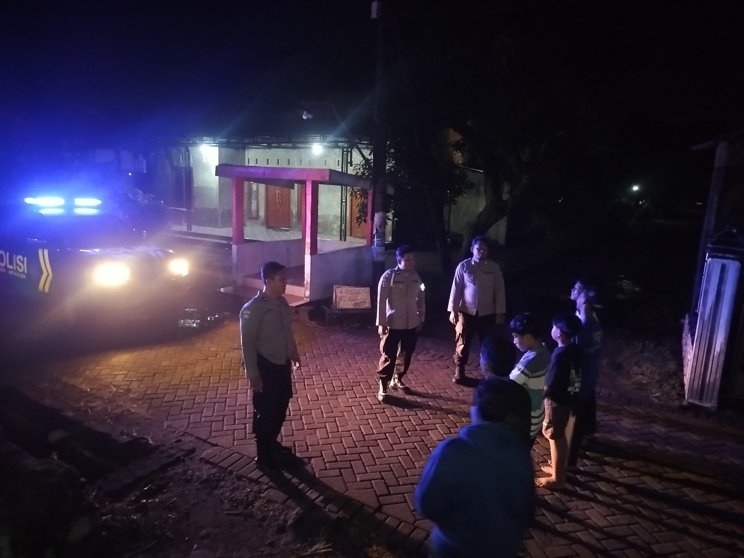 Polsek Jatikalen Polres Nganjuk Gelar Patroli Blue Light dan KRYD di Bulan Suci Ramadan
