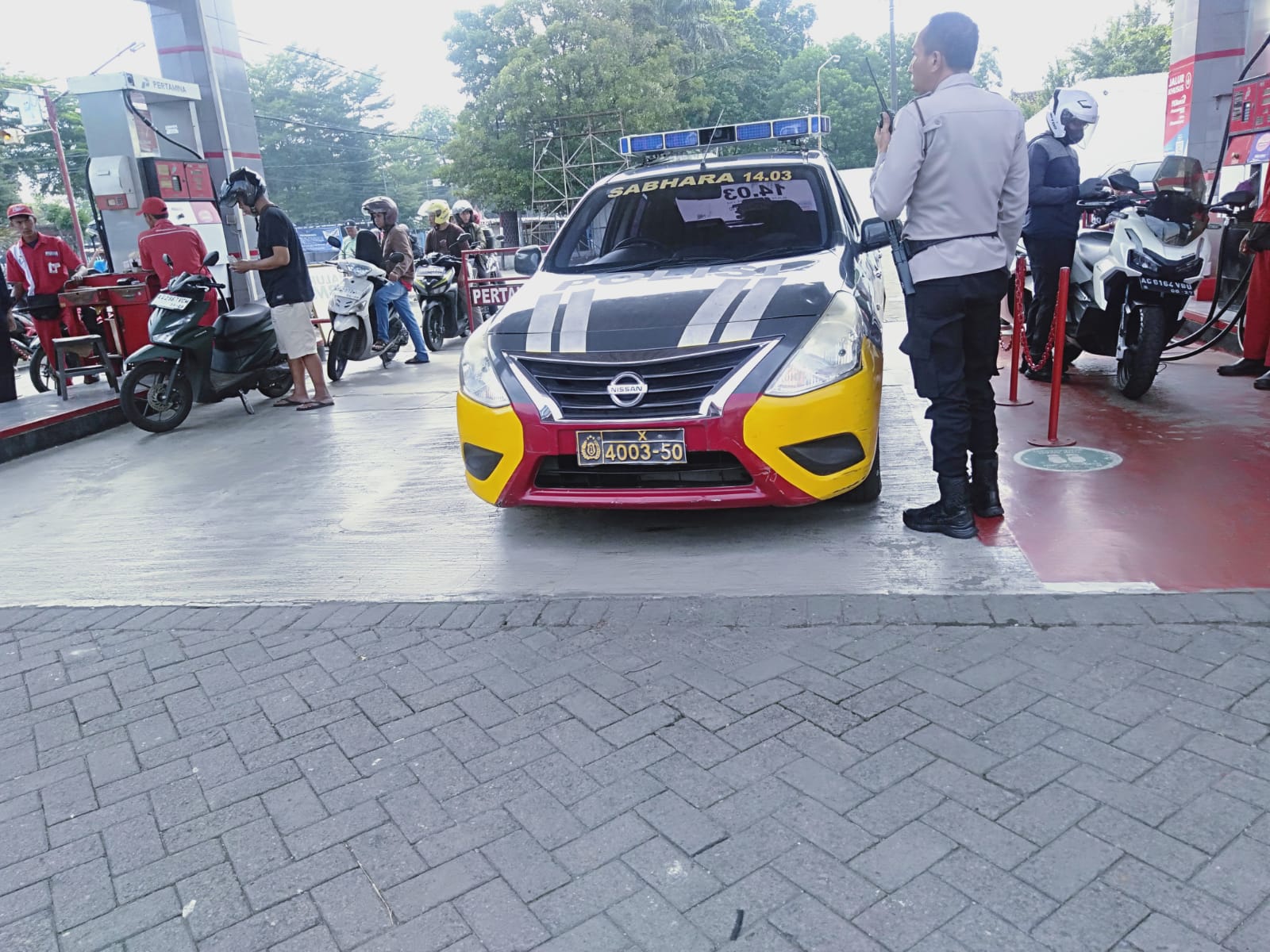 Cek Stok BBM Jelang Hari Raya, Polsek Nganjuk Kota Patroli SPBU