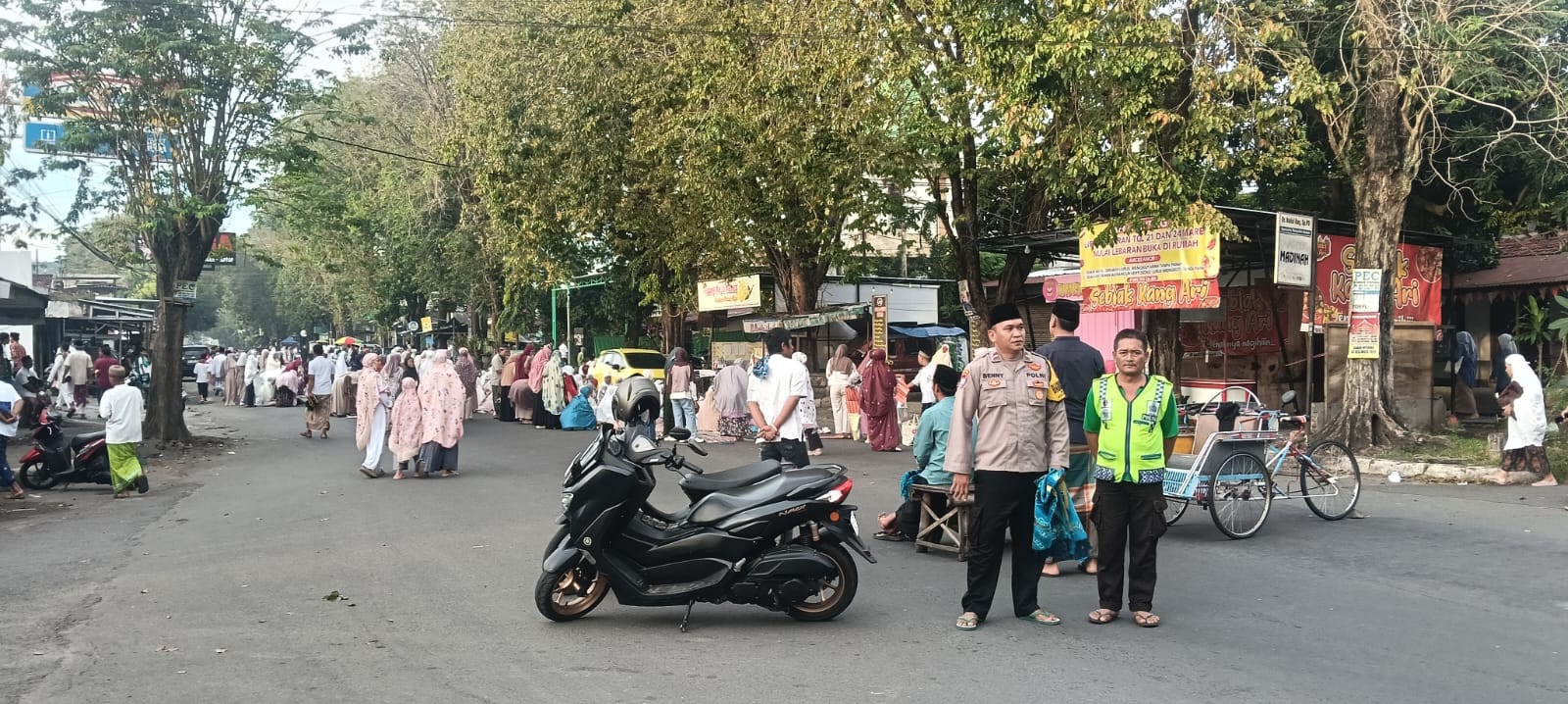 Polsek Kertosono Siagakan Personil untuk Pengamanan Sholat Idul Fitri 1447 H
