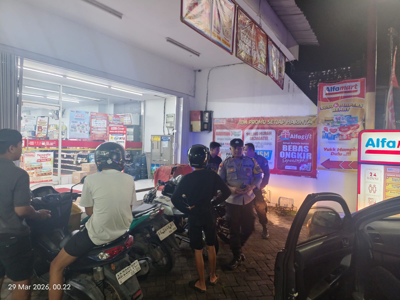 Patroli Polsek Nganjuk Kota Himbau Pemuda Ikut Jaga Kamtibmas, Antisipasi Balap Liar dan Gesekan Antar Perguruan Silat