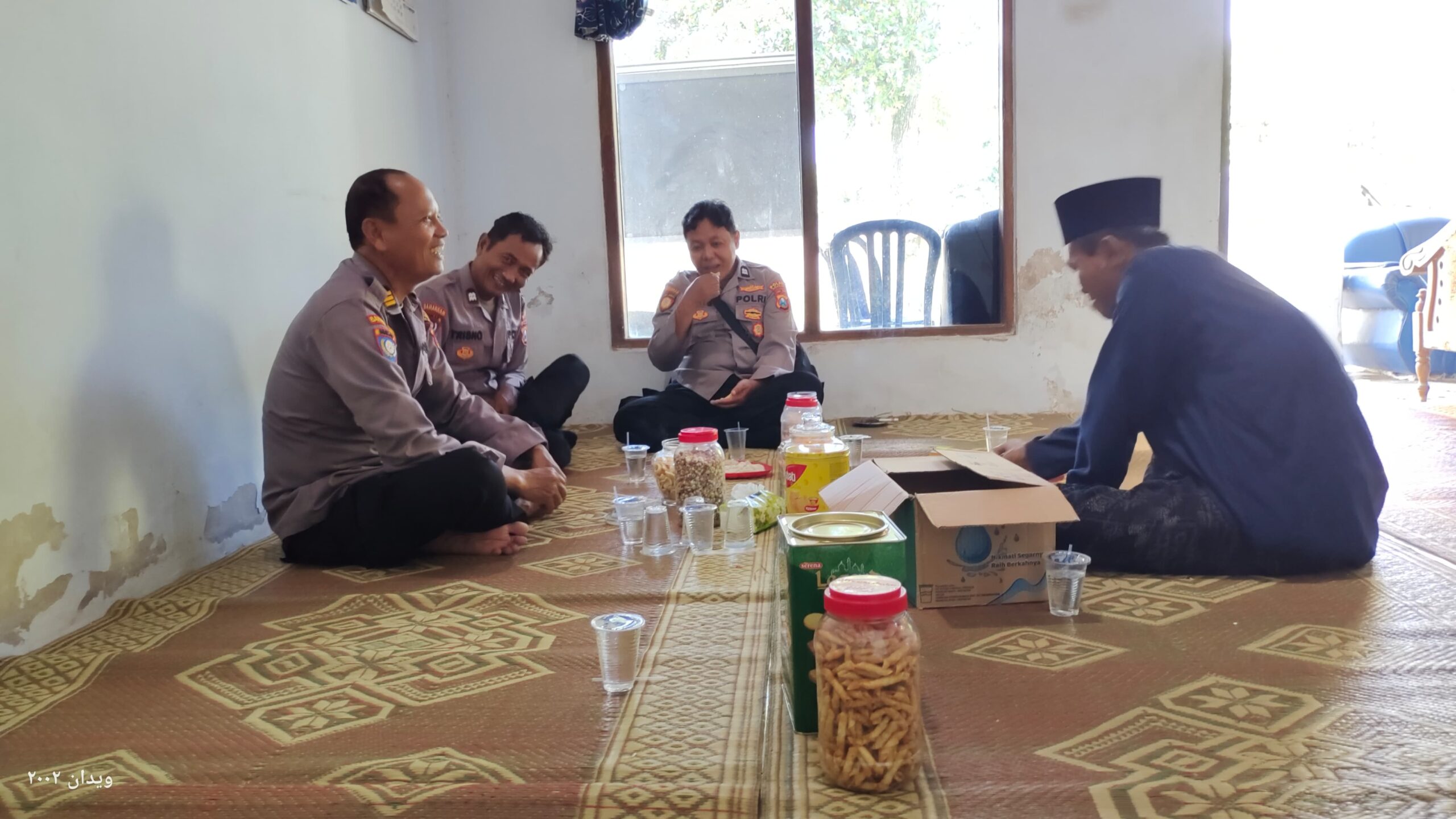 Kanit Binmas Polsek Warujayeng Jalin Silaturahmi dengan Ulama Kamtibmas