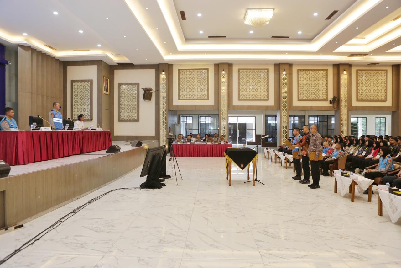 Rekrutmen Anggota Polri 2026 di Polda Jatim Dimulai, Peserta Dimbau Tak Percaya Calo