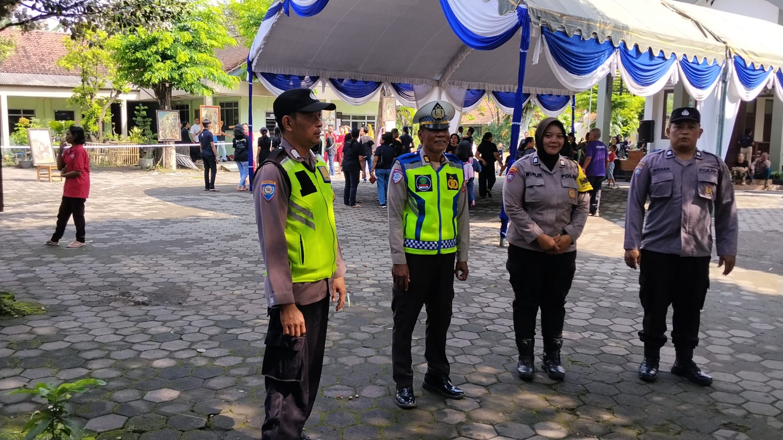 Ibadah Jumat Agung di wilayah Tanjunganom Berlangsung Aman & Lancar