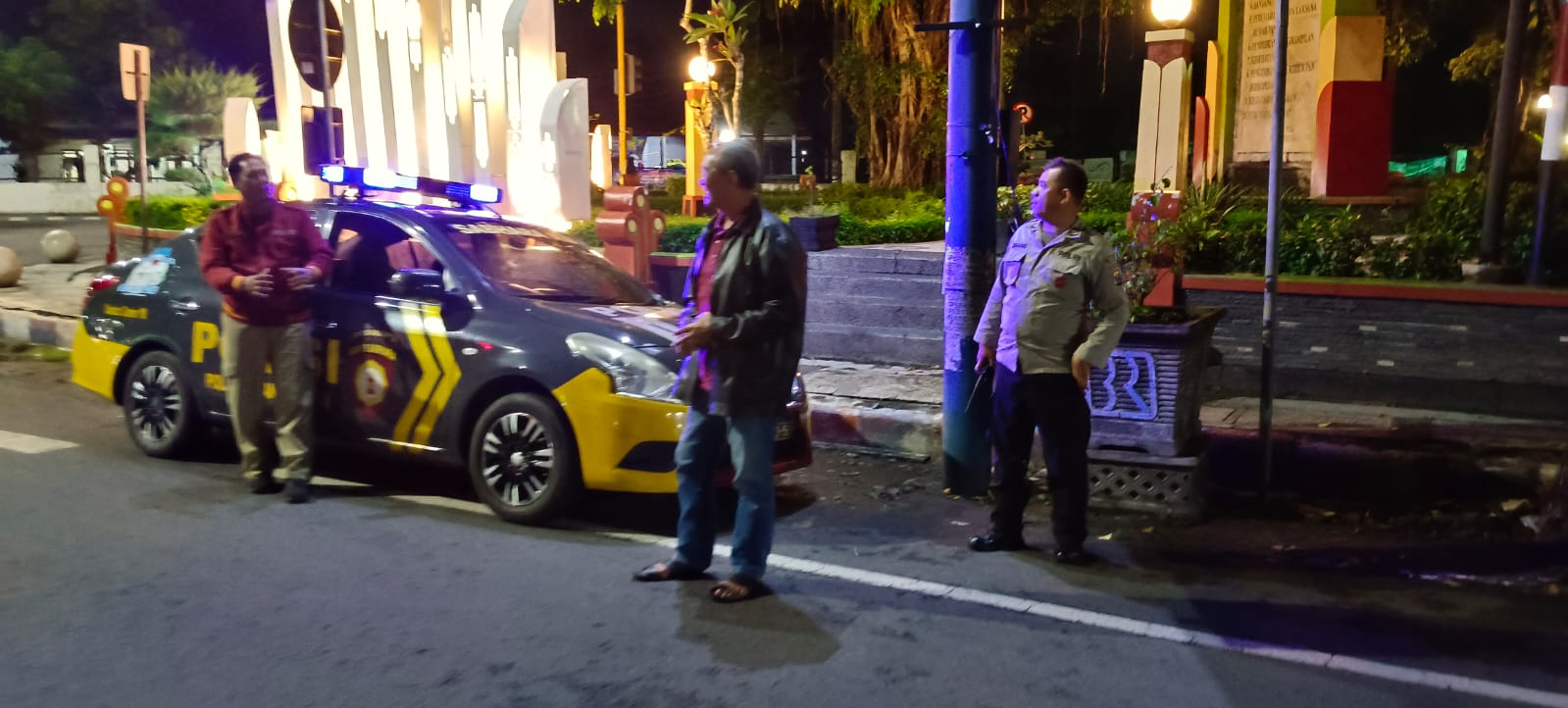 Patroli Blue Light Polsek Nganjuk Kota, Antisipasi Kejahatan Jalanan di Malam hingga Dini Hari