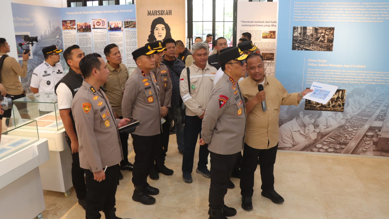 Ratusan Personel Disiagakan, Polres Nganjuk Amankan Kunjungan Wakapolri Tinjau Museum Marsinah