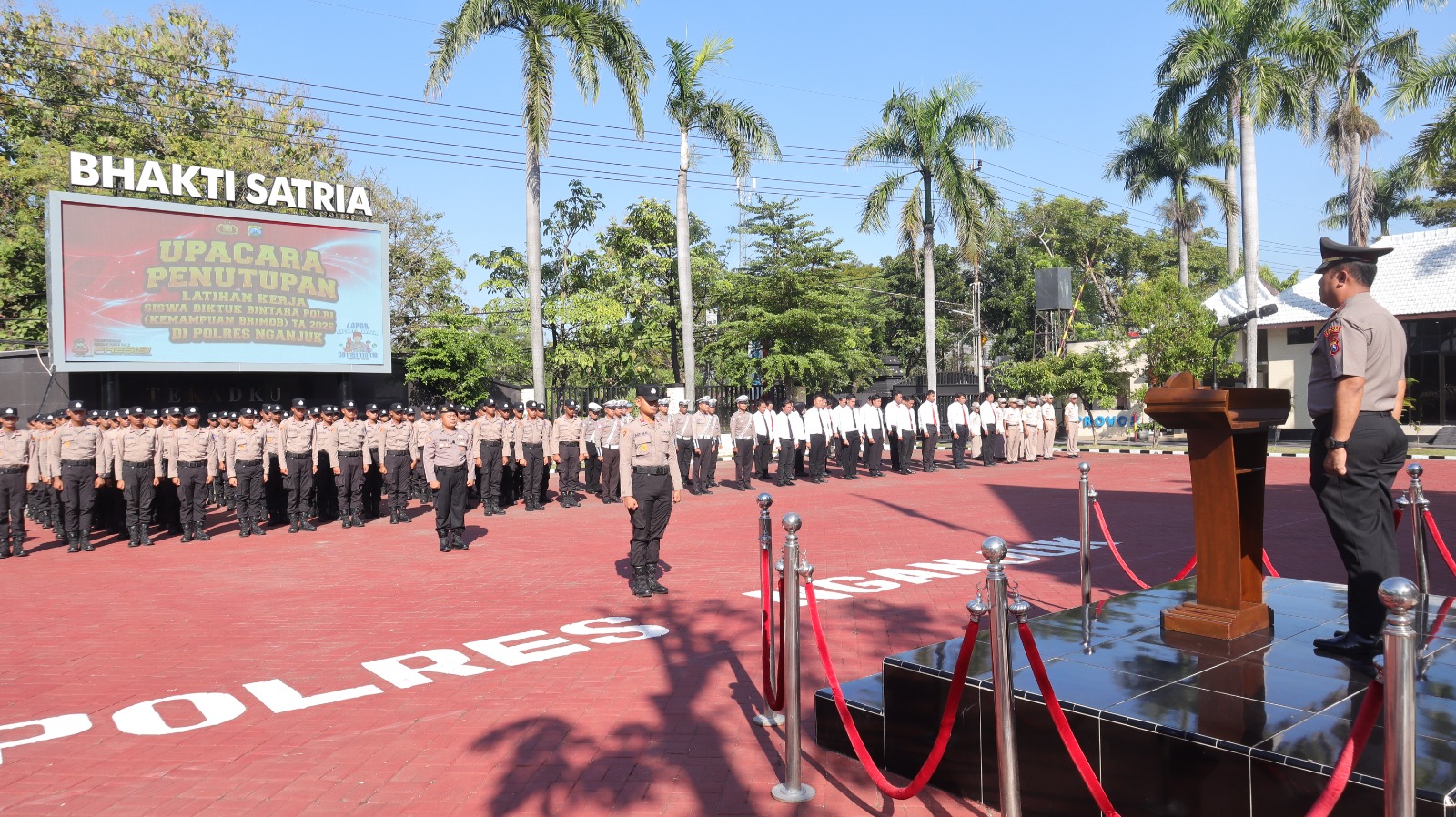 Latja Selesai, Kapolres Nganjuk Pesan Siswa Jadi Polisi yang Ikhlas Melayani Masyarakat