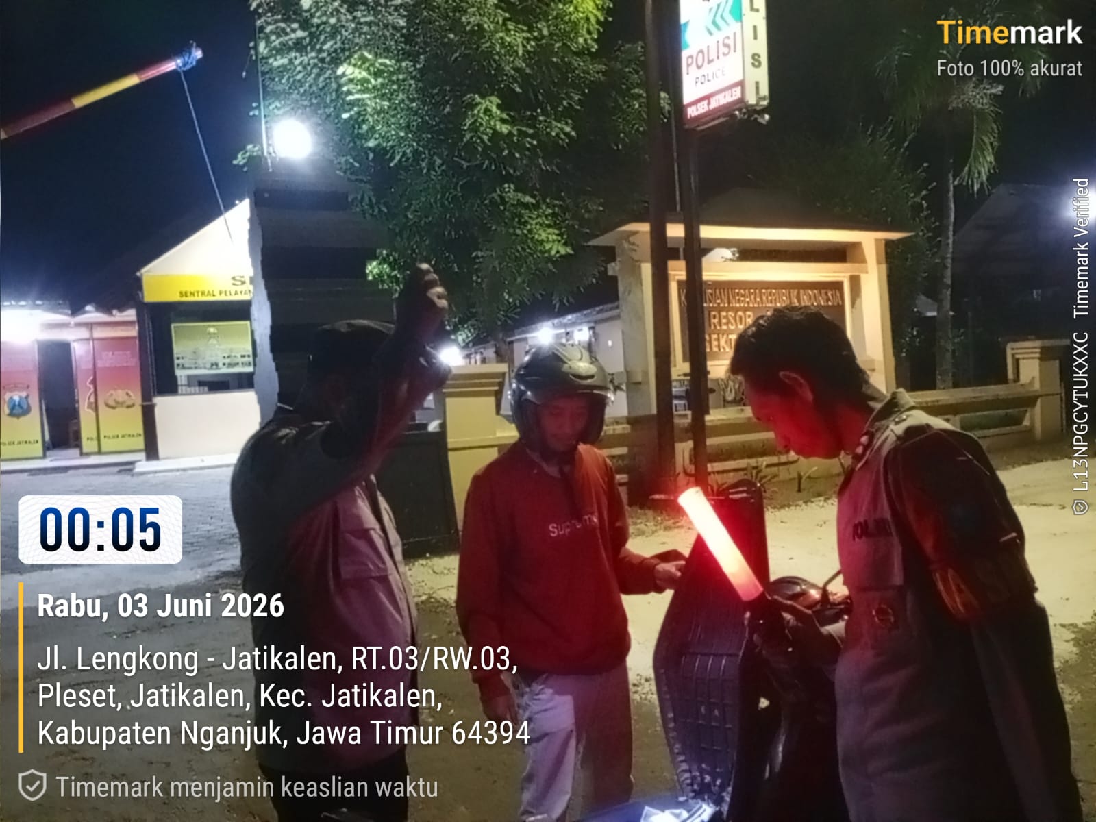 Cegah Gesekan Antar Perguruan Silat, Polsek Jatikalen Laksanakan Patroli Blue Light