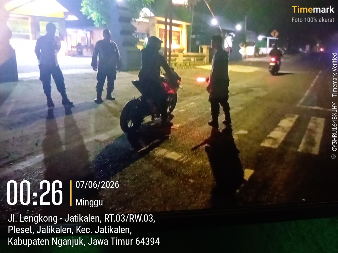 Cegah Gesekan Antar Perguruan Silat, Polsek Jatikalen Laksanakan Patroli Blue Light