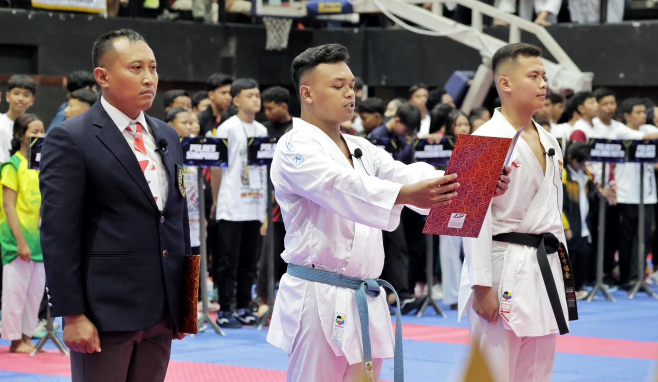 Hari Bhayangkara ke – 80, Polda Jatim Buka Kejuaraan Karate Kapolda Cup 2026 Momentum Lahirkan Atlet Berprestasi