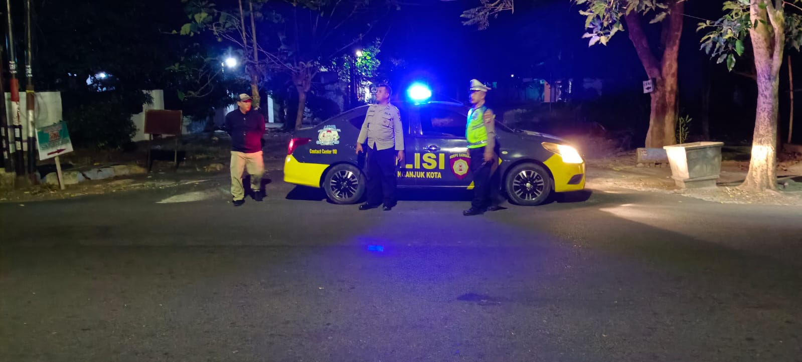 Patroli Pemukiman Penduduk, Polsek Nganjuk Kota Antisipasi Aksi 3C