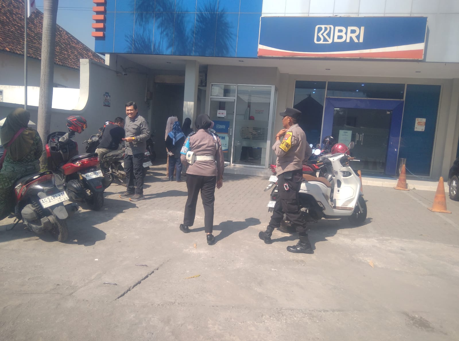 Antisipasi Kejahatan di ATM, Polsek Kertosono Patroli Perbankan
