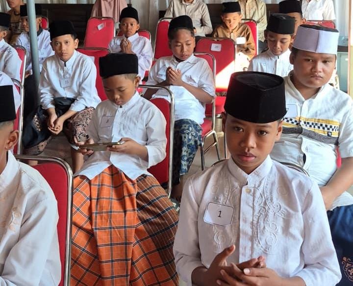 Hari Bhayangkara ke – 80 Polres Blitar Gelar Khitanan Massal Gratis di Kanigoro