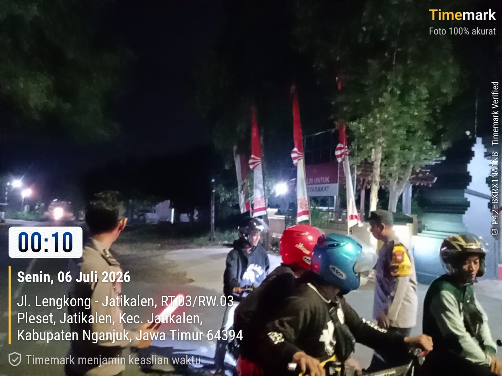 Antisipasi Cegah Gesekan Antar Perguruan Silat, Sajam, handak Polsek Jatikalen Laksanakan Operasi Sreg di depan mapolsek