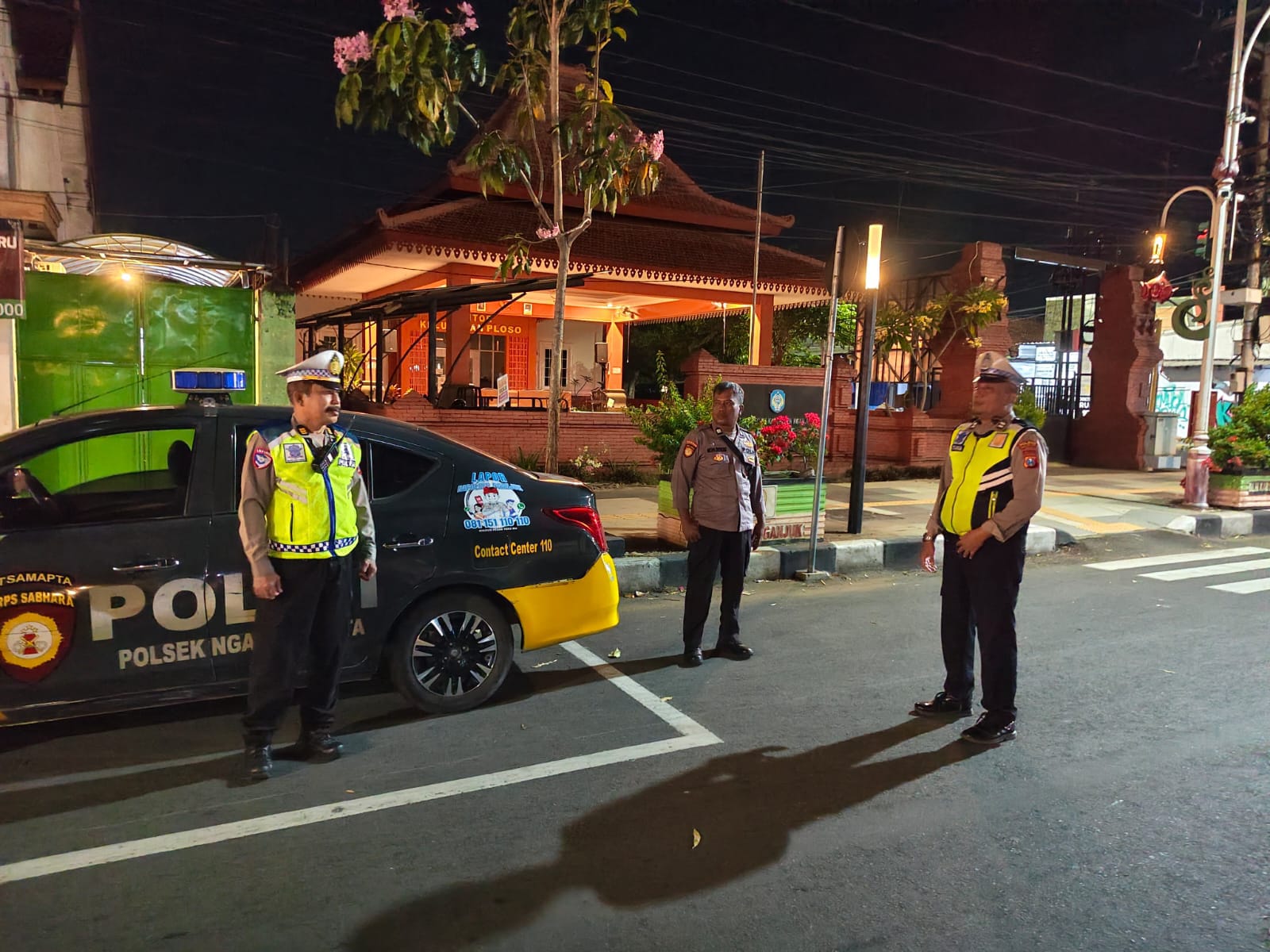 Patroli S.R.E.G., Polsek Nganjuk Kota Tingkatkan Kewaspadaan dan Cegah Gangguan Kamtibmas