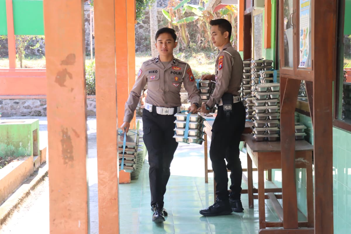 Tiga SPPG Polres Magetan Kembali Salurkan MBG, Prioritaskan Gizi dan Food Safety