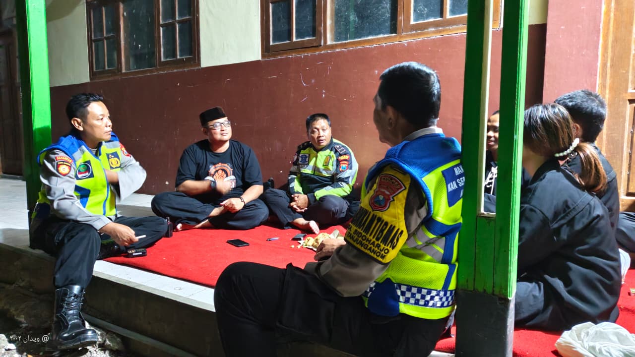 Jaga Kamtibmas Kondusif, Personel Polsek Warujayeng Gelar Patroli SOKO GURU di Tanjung