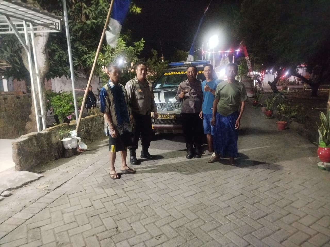 Tekan Potensi Kejahatan Malam, Personel Polsek Jatikalen Gelar Patroli Dialogis dan Hunting C3 di Desa Lumpang kuwek dan Dawuhan