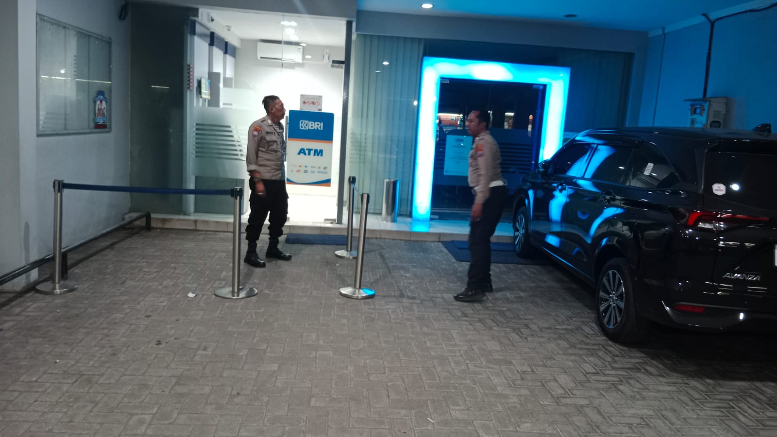 Polsek Kertosono Gelar Patroli Perbankan Saat Dini Hari Cegah Tindak Kejahatan di ATM
