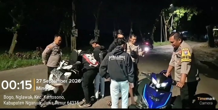 Cegah Gesekan Antar Perguruan Silat, Polsek Kertosono Gelar Patroli Blue Light