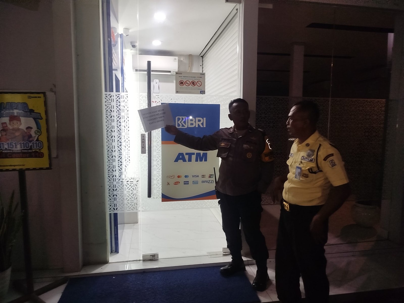 Polsek Jatikalen Patroli Perbankan BRI unit Jatikalen untuk Cegah Tindak Kejahatan di ATM