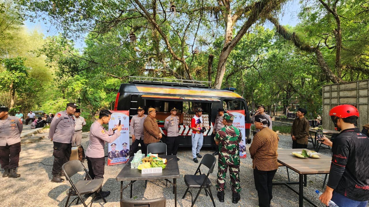 Sinergi Tanpa Sekat, Polres Ngawi Gelar Pojok Kamtibmas Bersama Warga