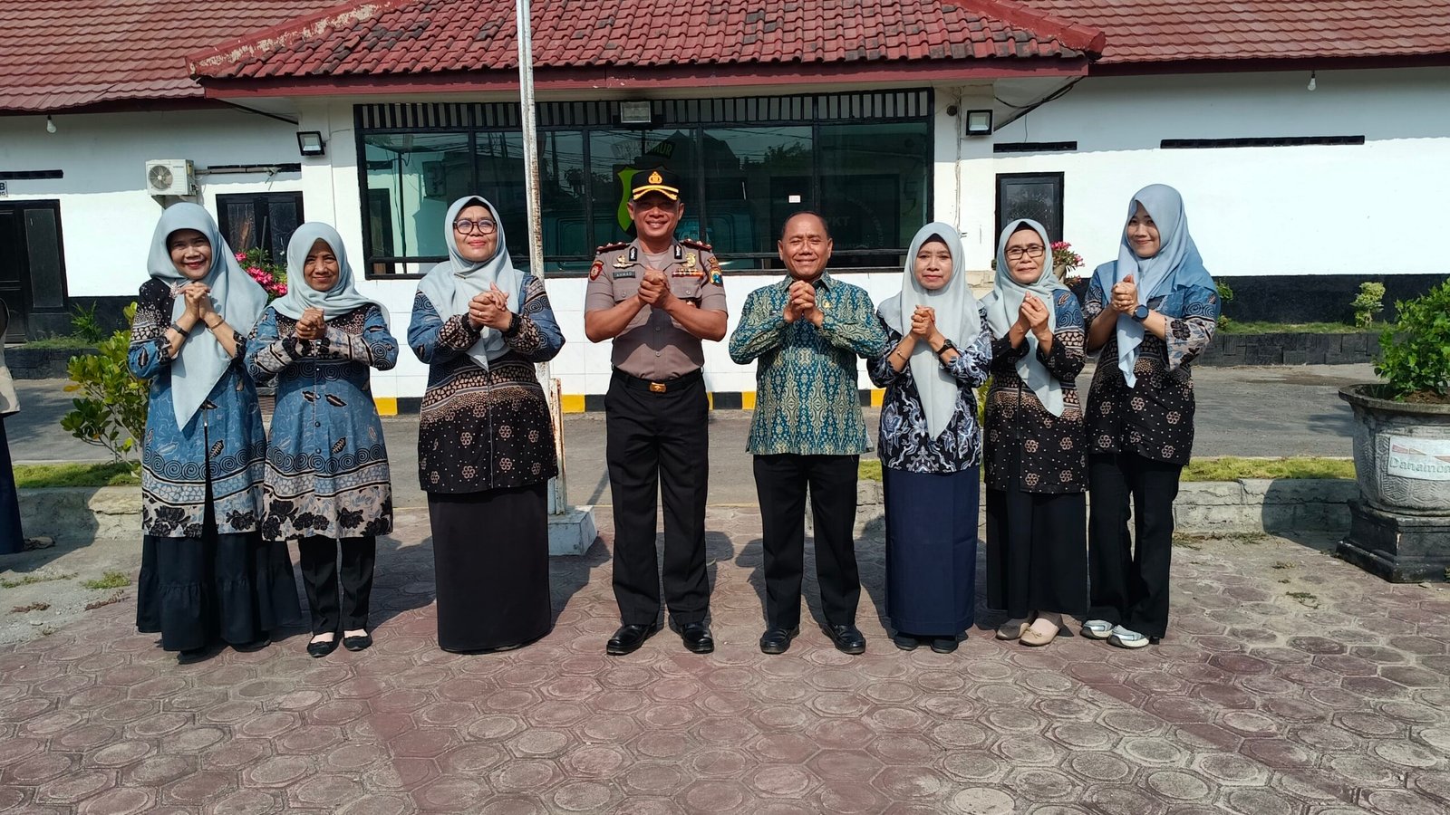 Kapolsek Warujayeng Buka LDKS OSIS SMPN 3 Tanjunganom, Bekali Siswa Jiwa Kepemimpinan dan Kedisiplinan
